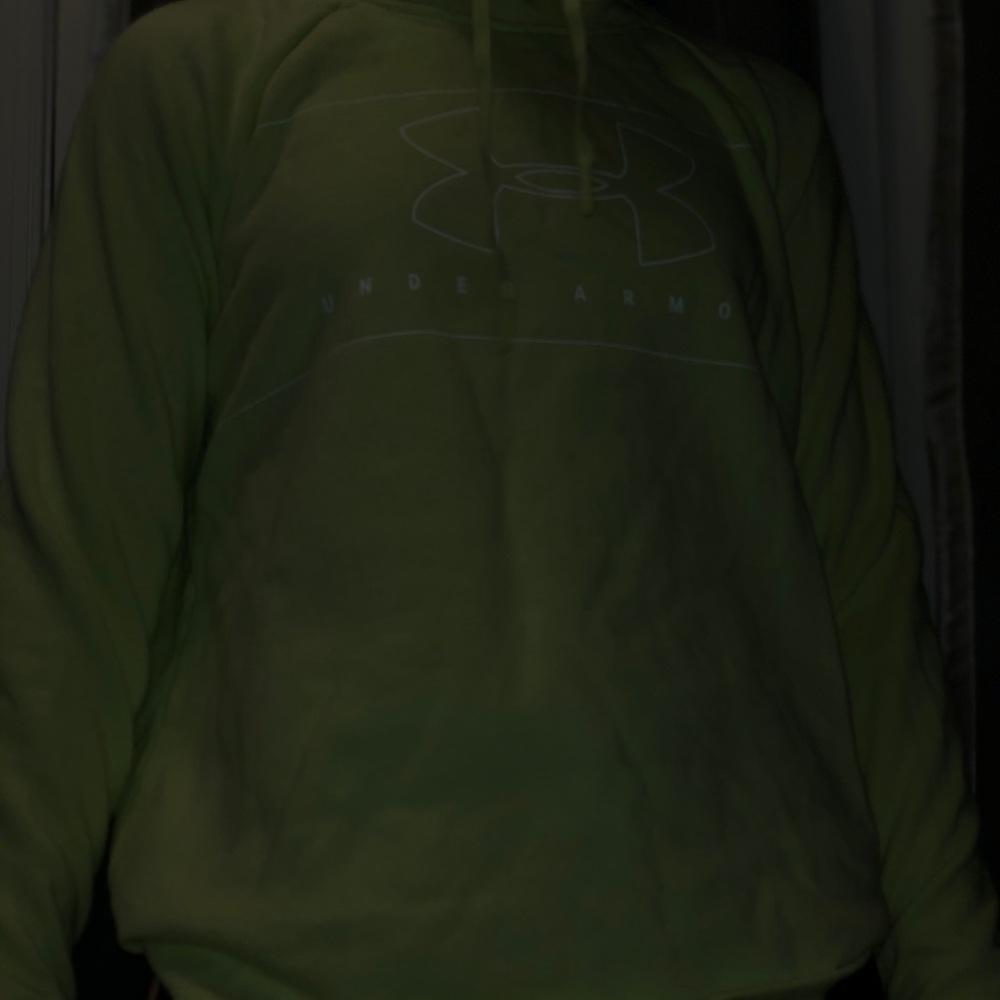 UNDER AMOUR sweatshirt